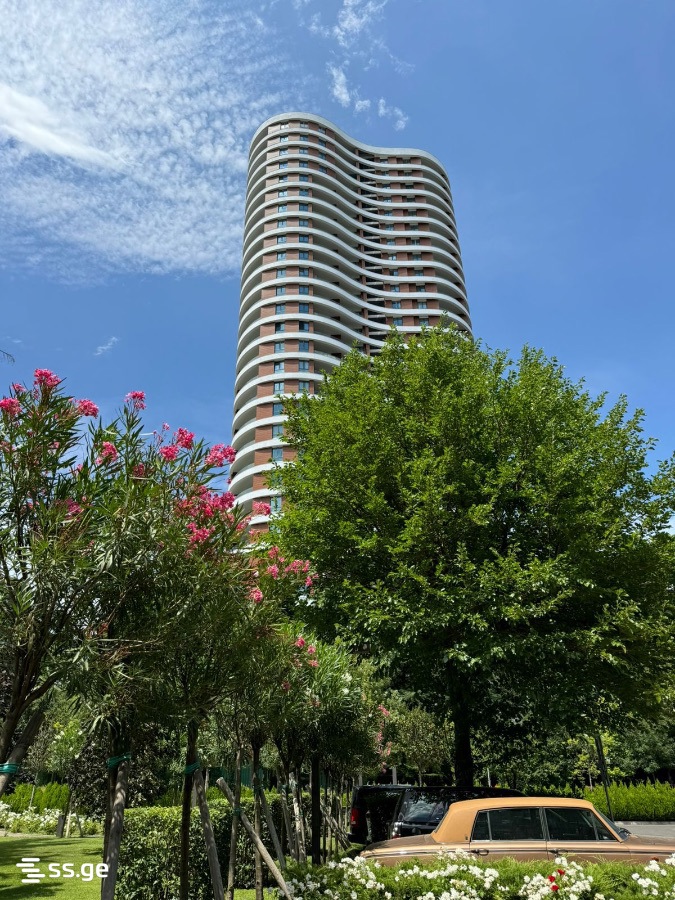 m. asatiani st. 10 - 3 rooms
