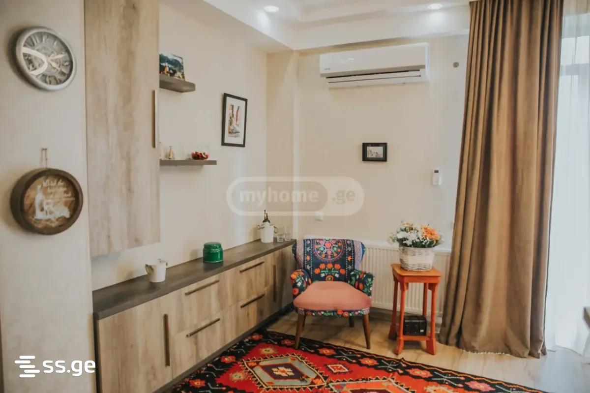 E. Amashukeli st. 22 - 2 rooms