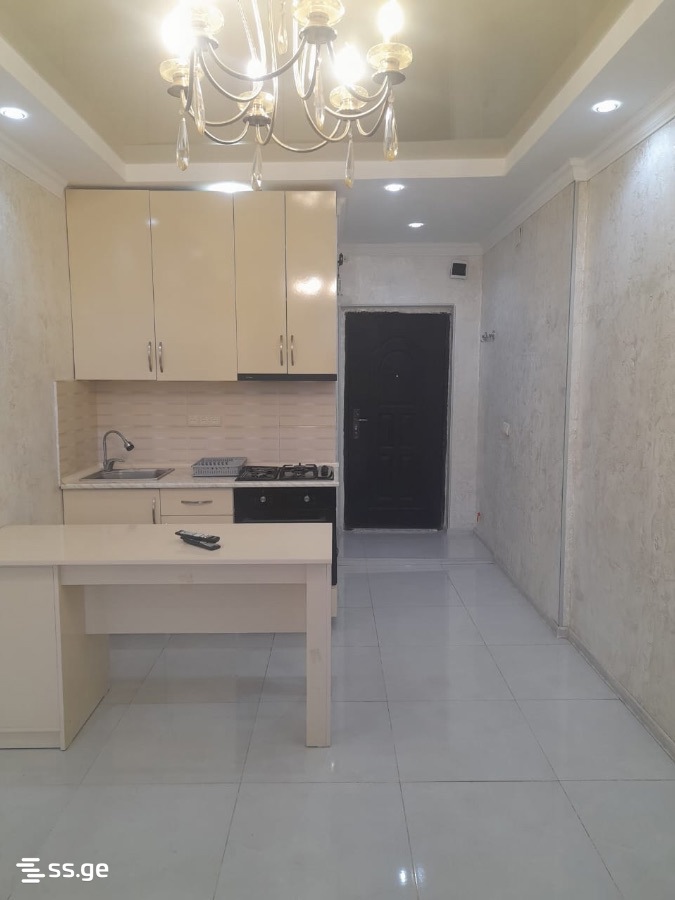 10 - 1 rooms