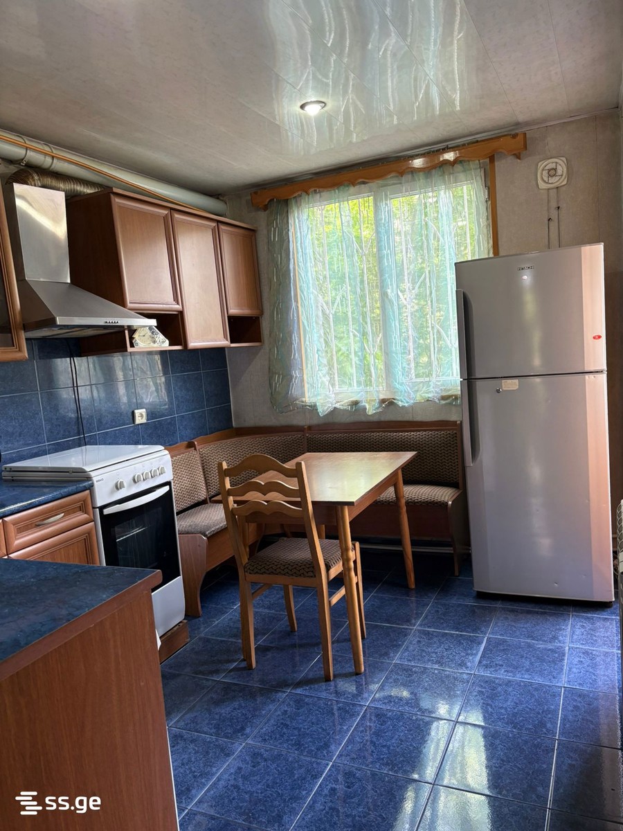a.wereTlis avenue 13 - 3 rooms
