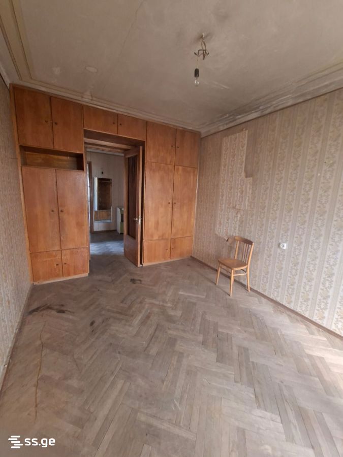 Micro. III, bl. IV - Temka - 3 rooms