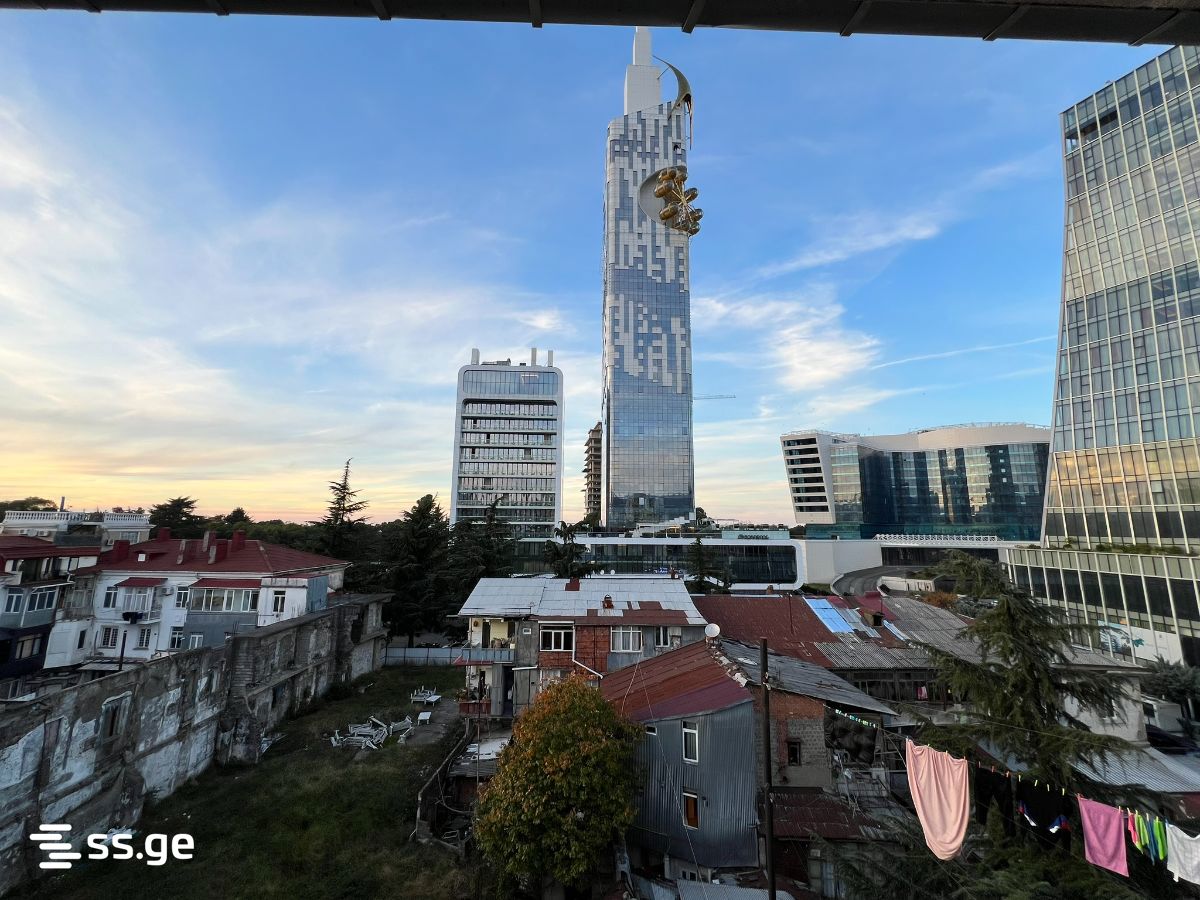 Sh. Rustaveli Ave. 10 - 2 rooms