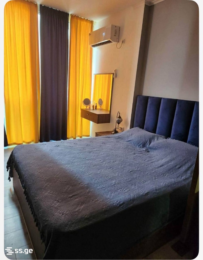 R. Nizharadze st. 20 - 1 rooms