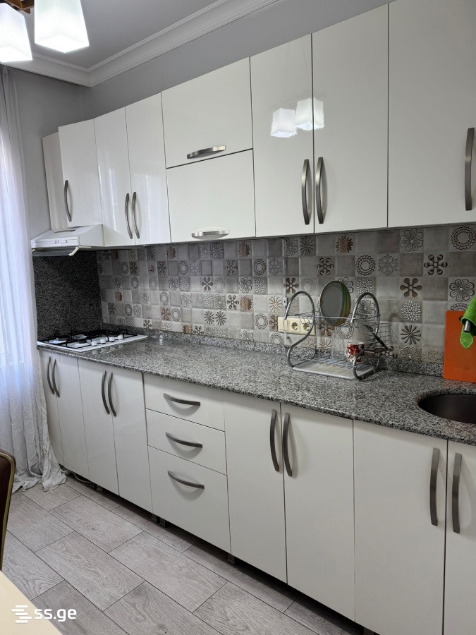 13 - 3 rooms