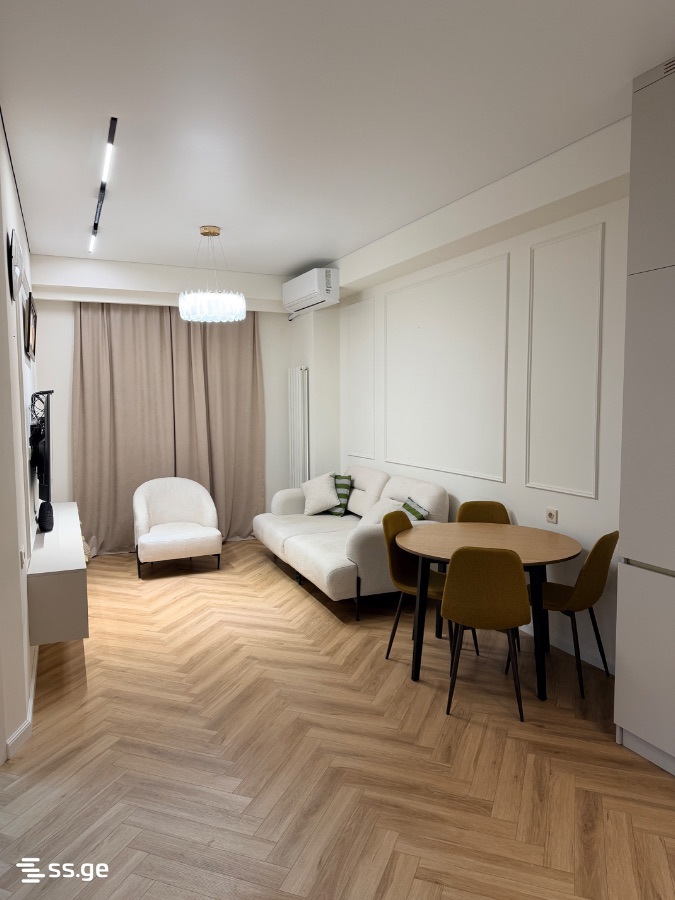Abramishvili st. 36 - 2 rooms