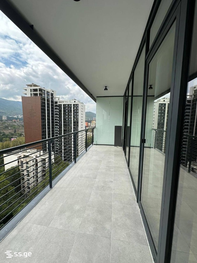 Tamarashvili st. (Saburtalo) 13ჟ - 2 rooms