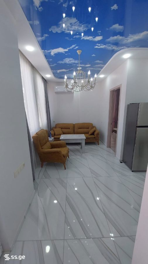 24 - 3 rooms