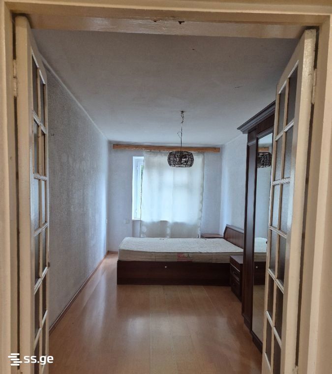 nucubidze st. 72 - 2 rooms