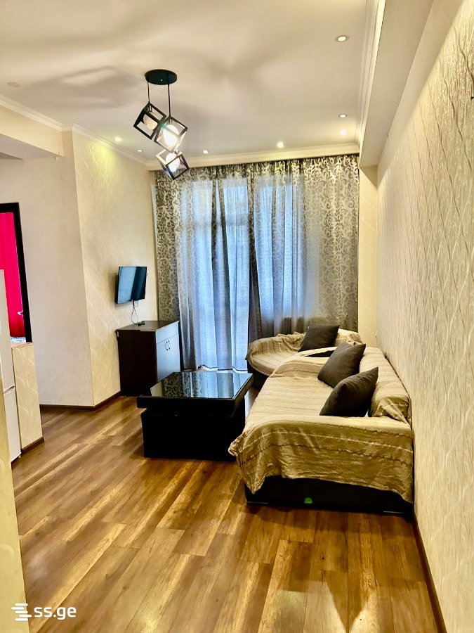 giorgi brtskinvale st. 44 - 3 rooms
