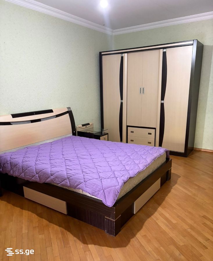 a.wereTlis avenue 13 - 3 rooms