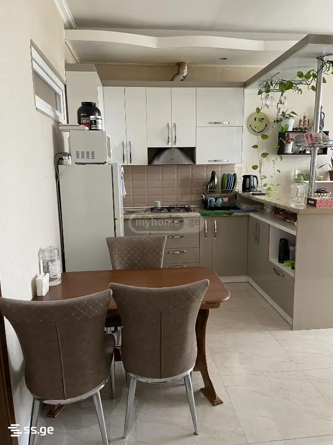Tavkhelidze st. - 3 rooms