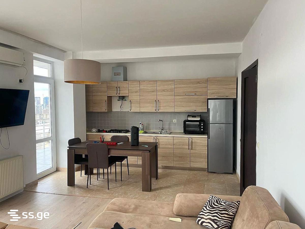 Chavchavadze st. 34 - 2 rooms