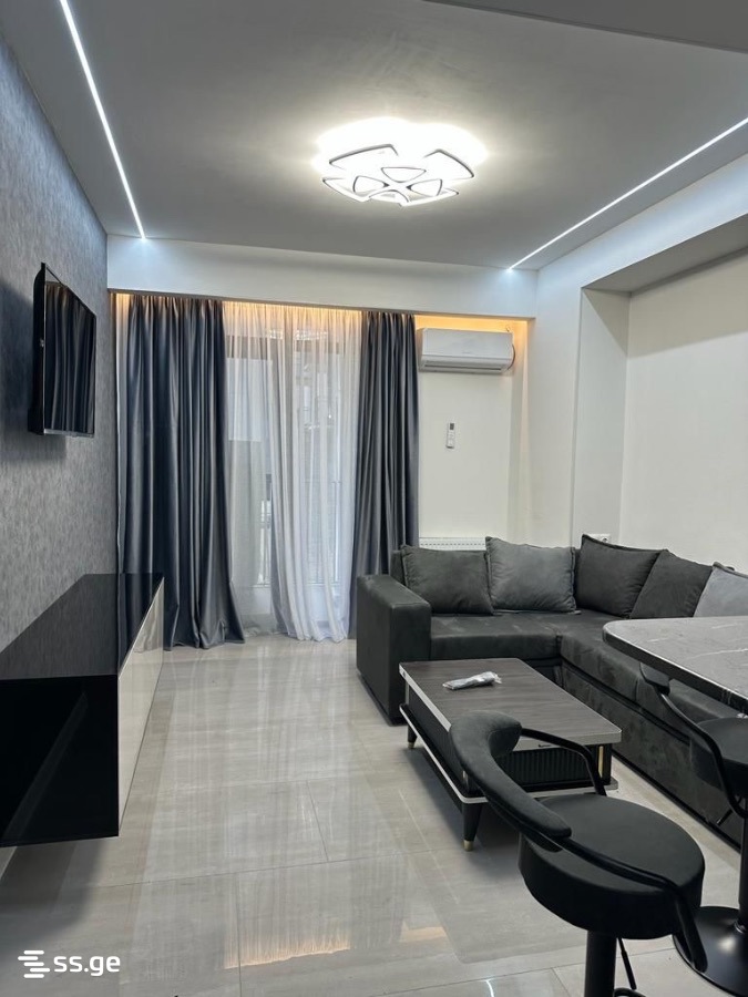 navtlugi st. 10 - 3 rooms