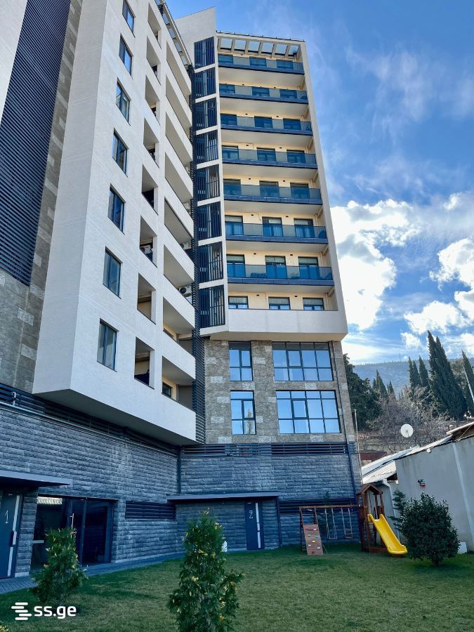 petriashvili st. 46 - 4 rooms
