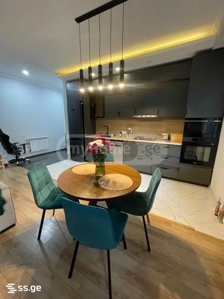 Mirian Mephe st. - 3 rooms
