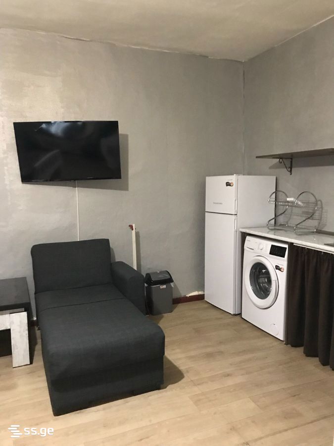 Konskaia st. 10 - 1 rooms
