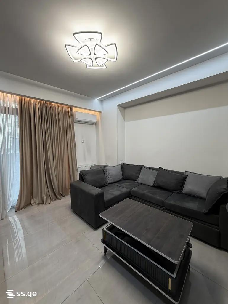 navtlugi st. 10 - 3 rooms