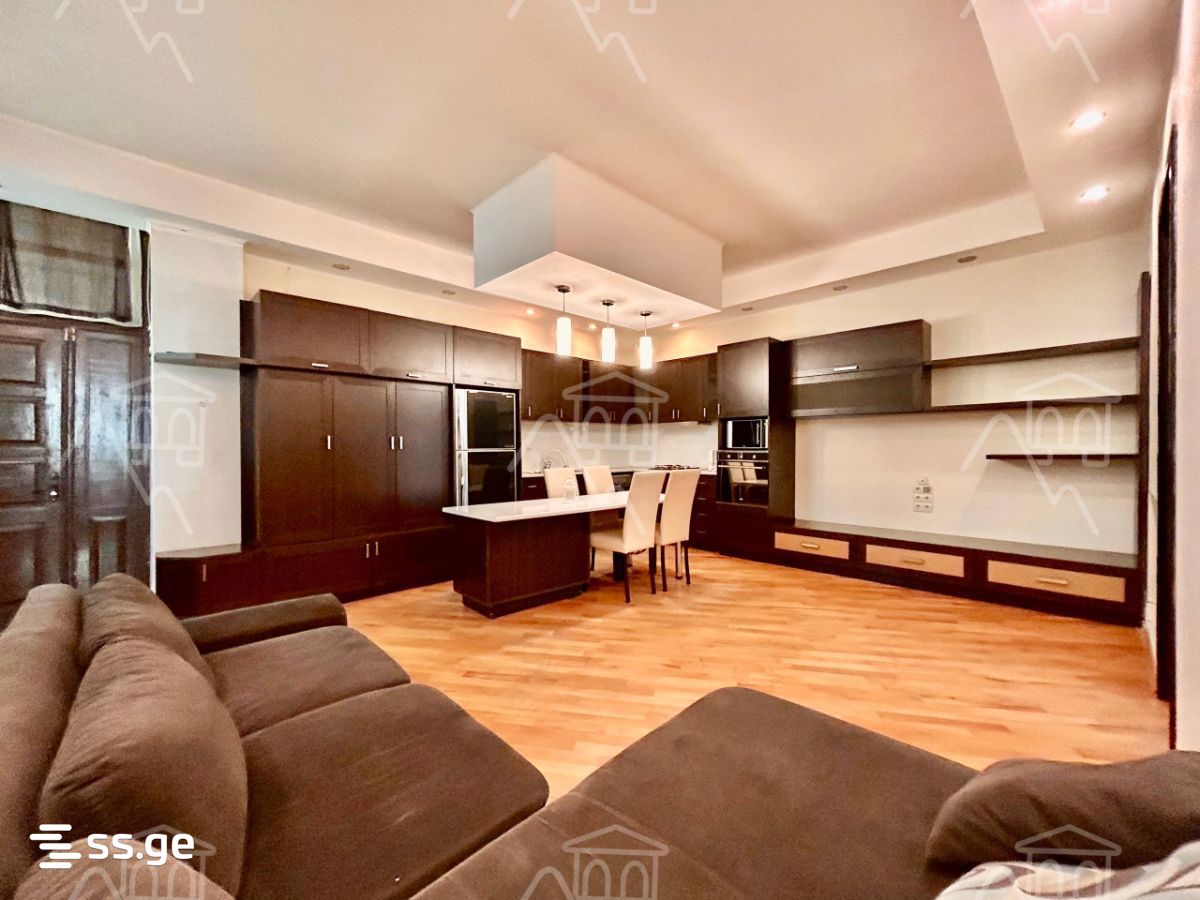 d. bakradze st. 6 - 3 rooms