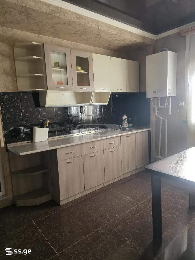 lertsami st. - 3 rooms