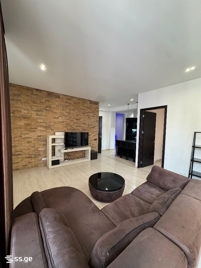 krtsanisi st. - 3 rooms