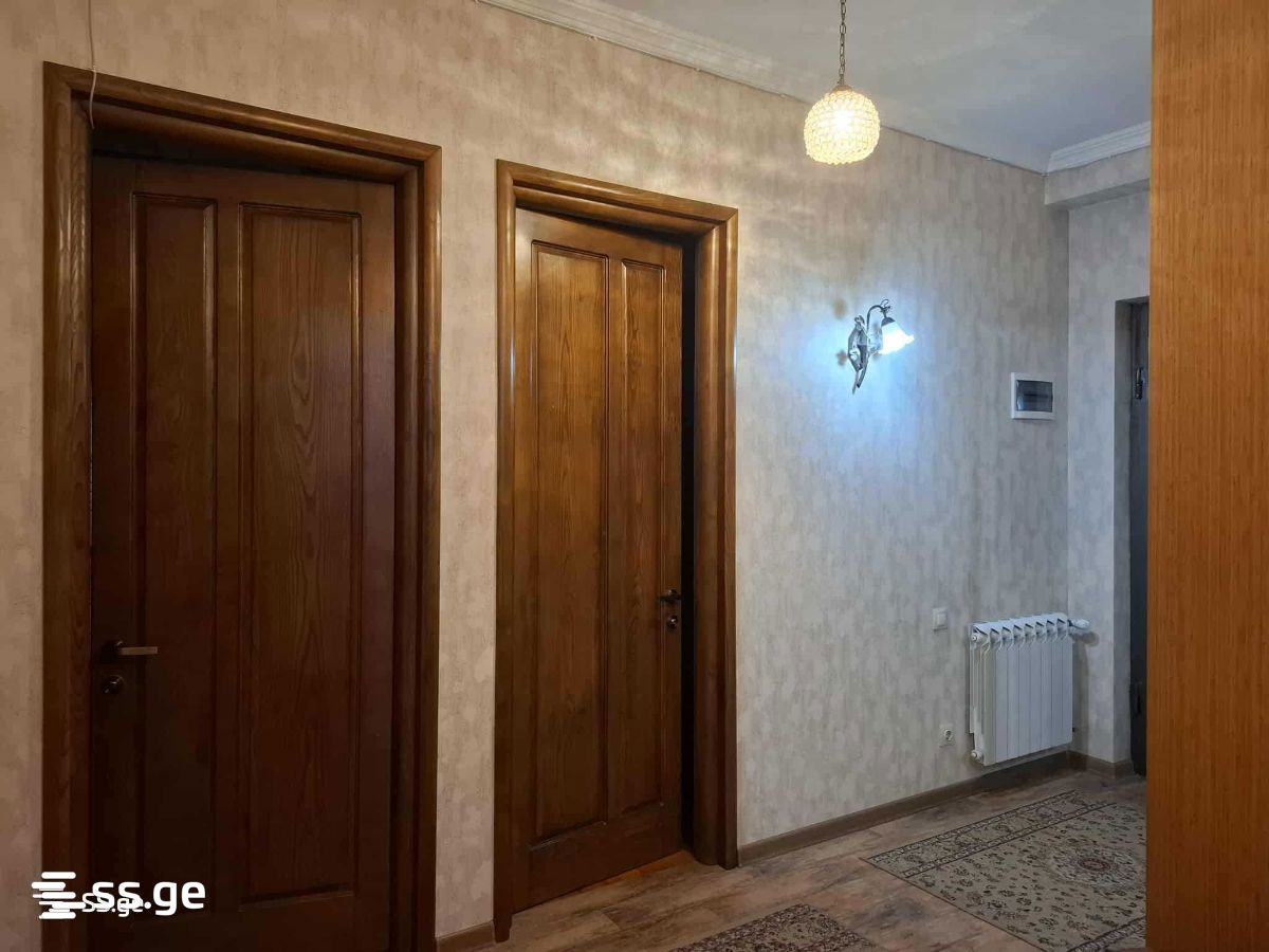 ketevan tsamebuli avenue (avlabari) - 3 rooms