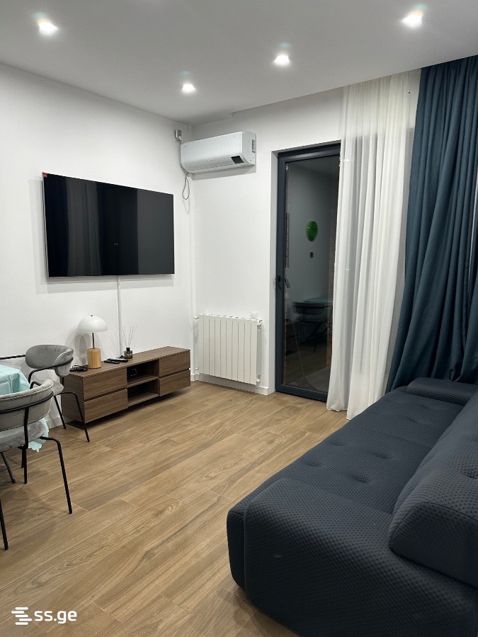universiteti st. შენისახლიუნივერსიტეტისქუჩაზე - 2 rooms
