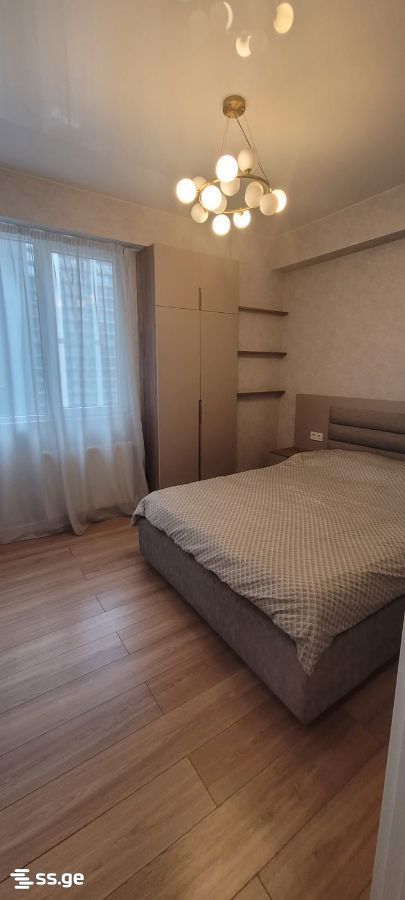 navtlugi st. 10 - 3 rooms