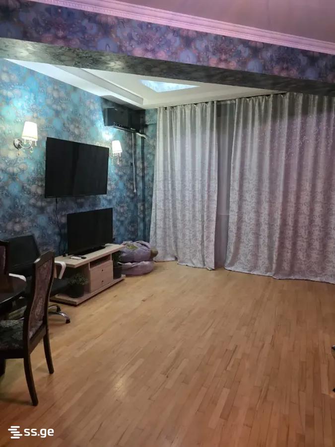 B.Kvernadze st. - 3 rooms