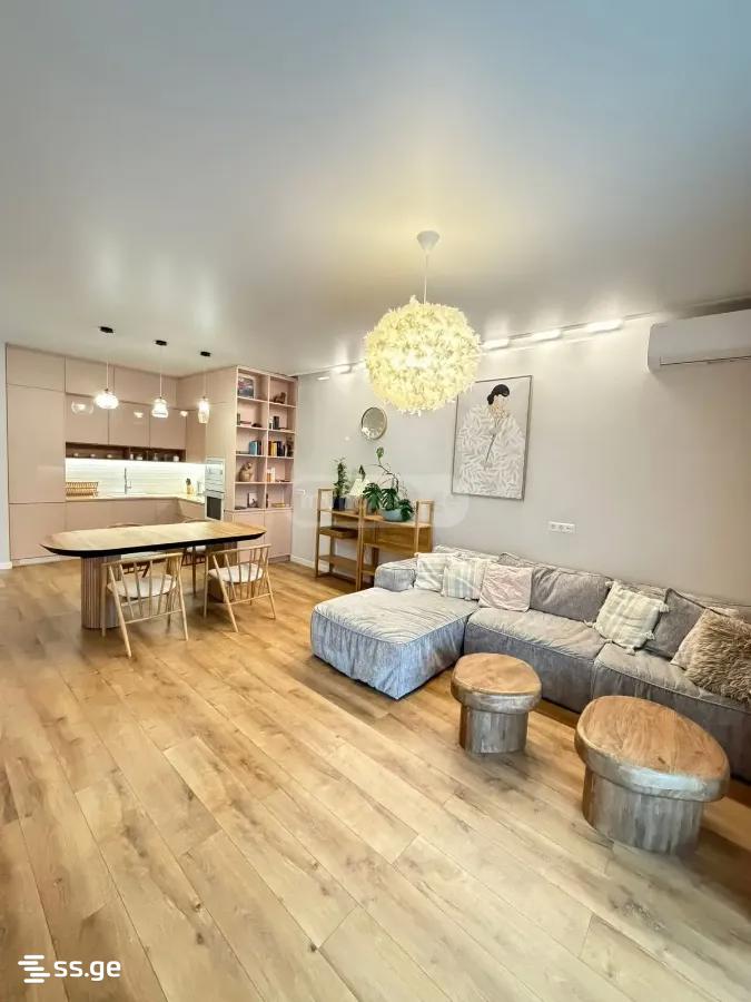 Giorgi Danelia st. 12 - 4 rooms