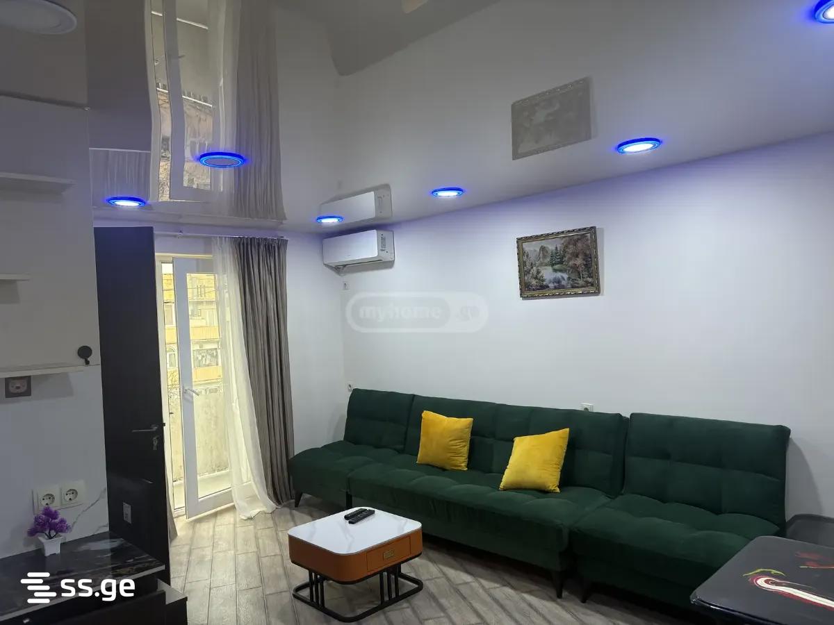 pekini st. 19 - 2 rooms
