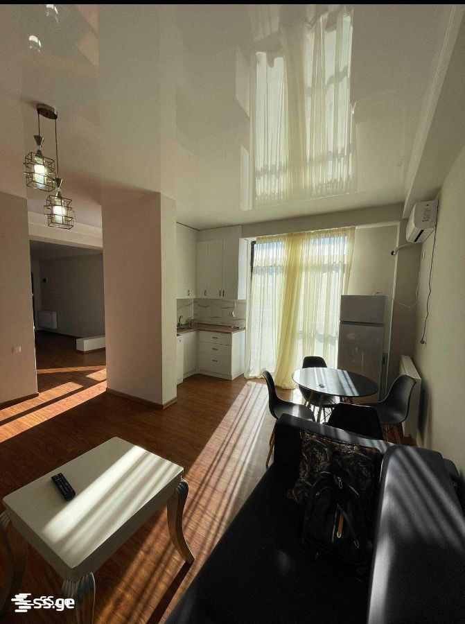 Beri Gabriel Salosi Ave. 122 - 4 rooms