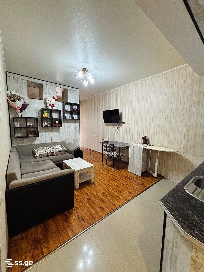 cereteli turn 49 - 2 rooms