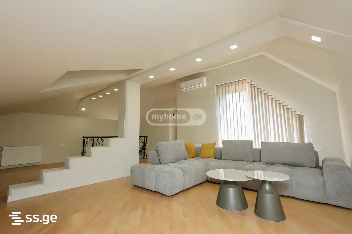 Tinatini st. - 2 rooms