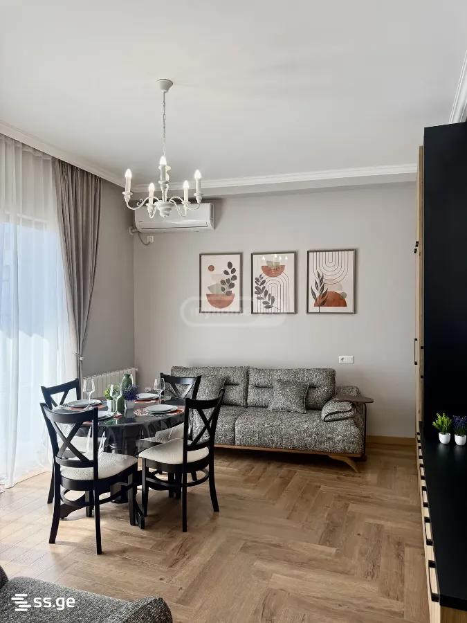 a.wereTlis avenue - 3 rooms