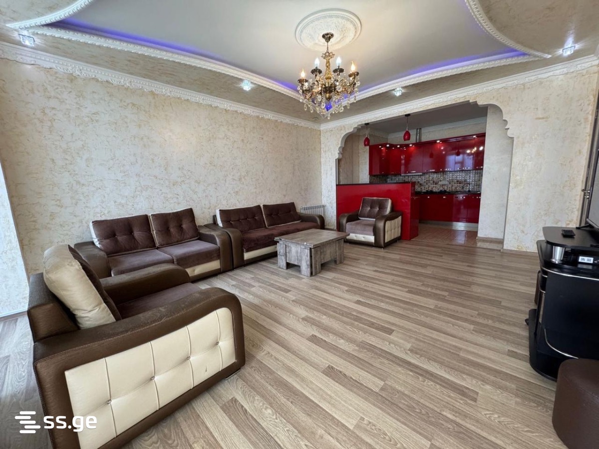 24 - 3 rooms
