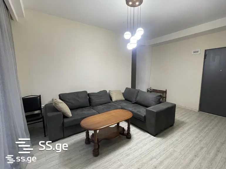 panaskerteli st. 12 - 3 rooms