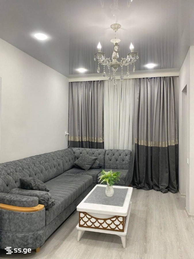 5 - 3 rooms