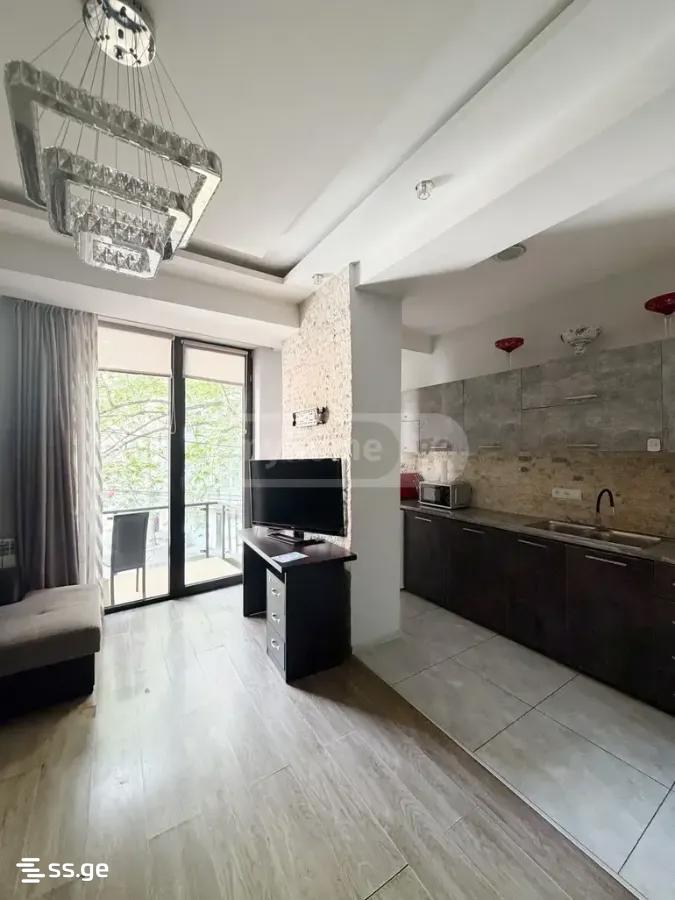 v. chikovani st. - 3 rooms