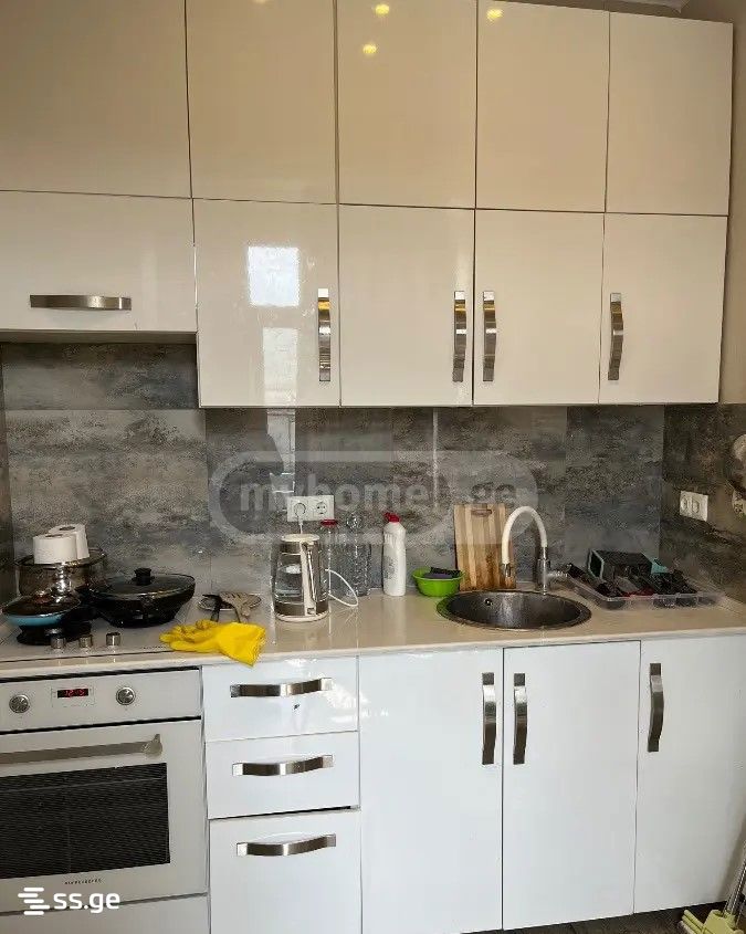 panaskerteli st. - 3 rooms