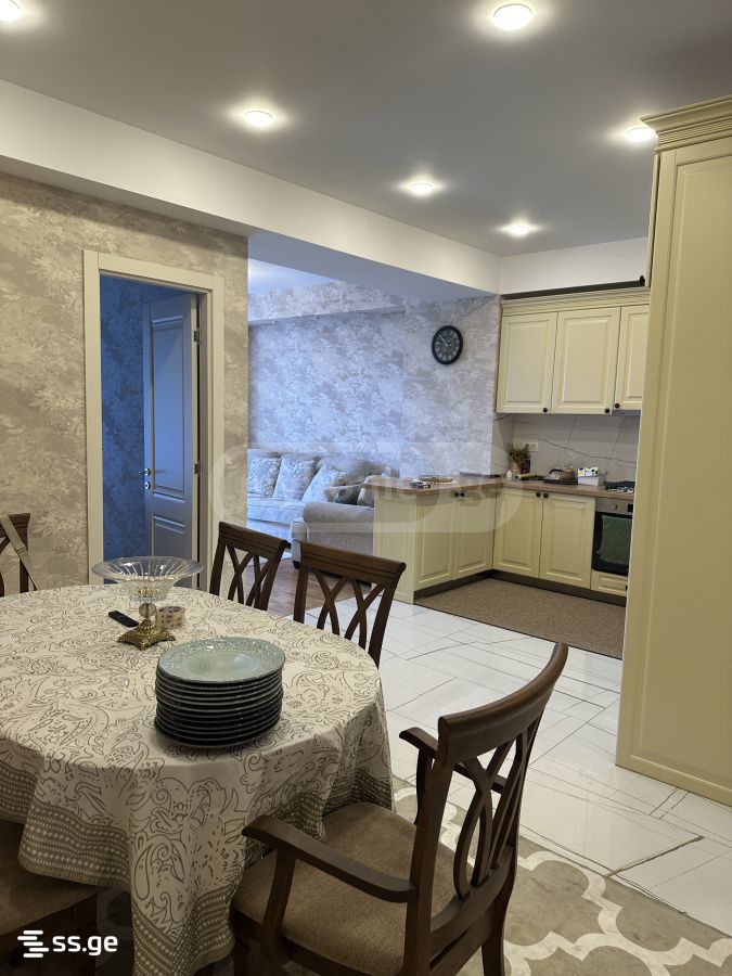 navtlugi st. - 4 rooms