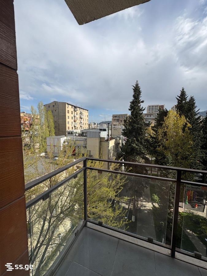 Fanjikidze st. 22 - 3 rooms