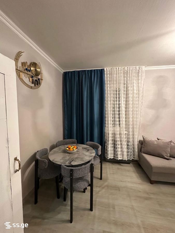 trialeti st. 11 - 2 rooms