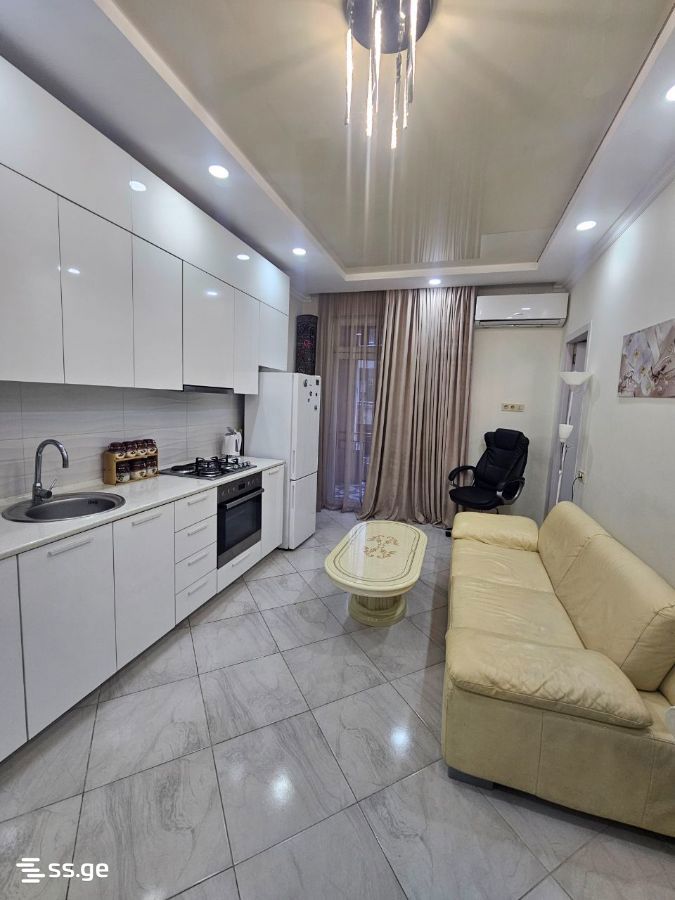 10 - 3 rooms