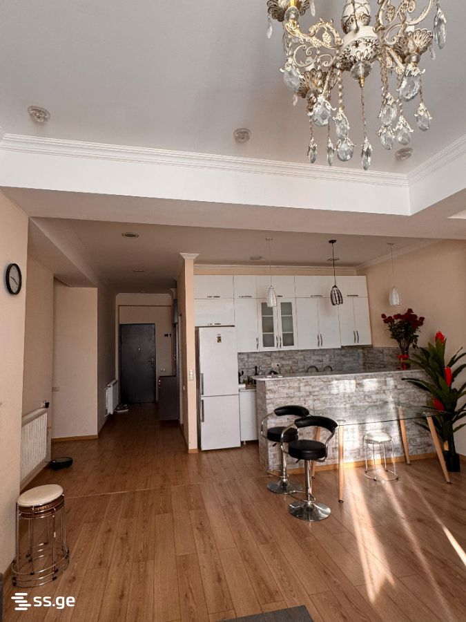 ... - 5 rooms