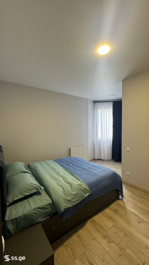 5 - 3 rooms