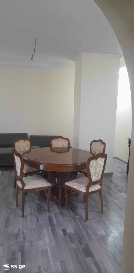 2 - 3 rooms