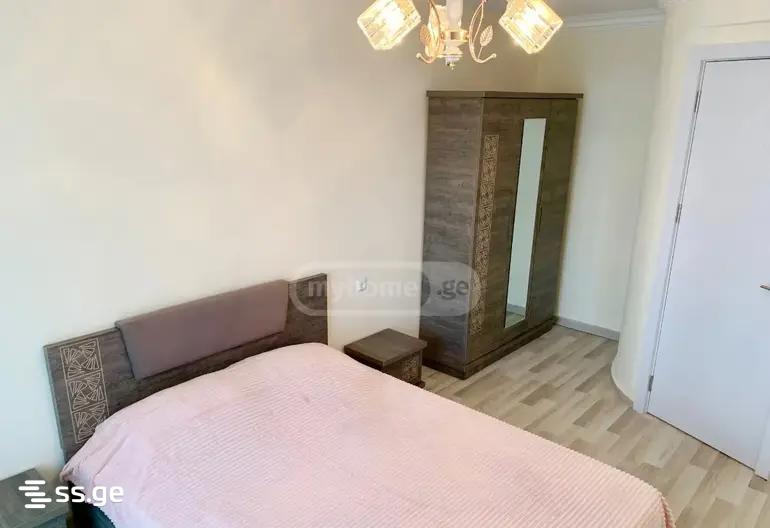 navtlugi st. 10 - 2 rooms