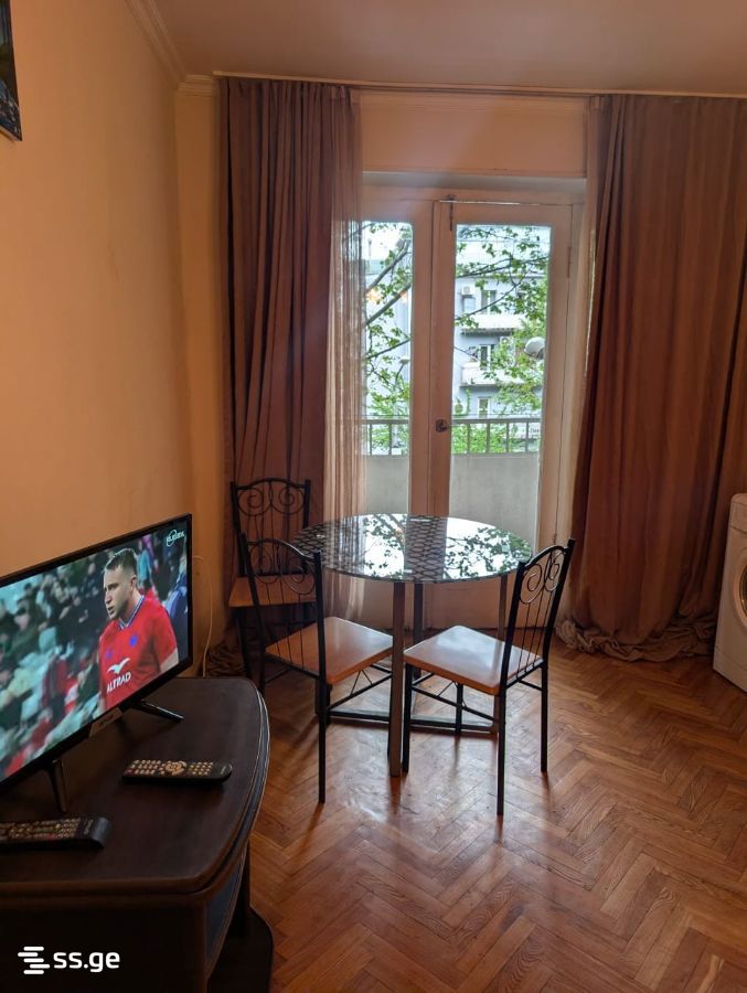 Kazbegi avenue 35 - 1 rooms