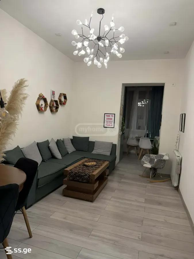 Ts. Dadiani st. (nadzaladevi) 144 - 3 rooms