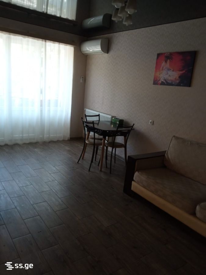 pekini st. 20 - 2 rooms